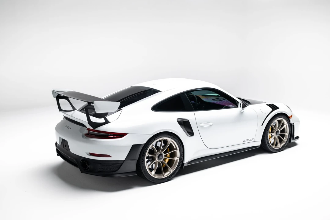 2019 Porsche 991 GT2 RS - Image 26 of 31