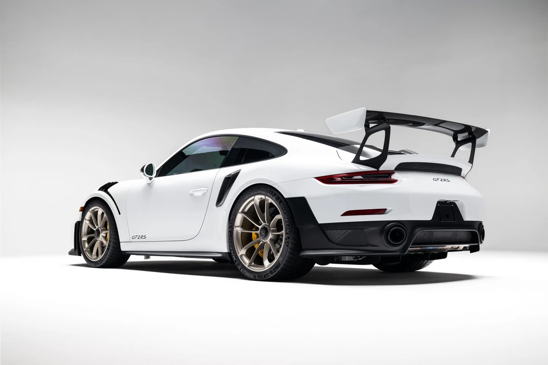 2019 Porsche 991 GT2 RS - Image 17 of 31