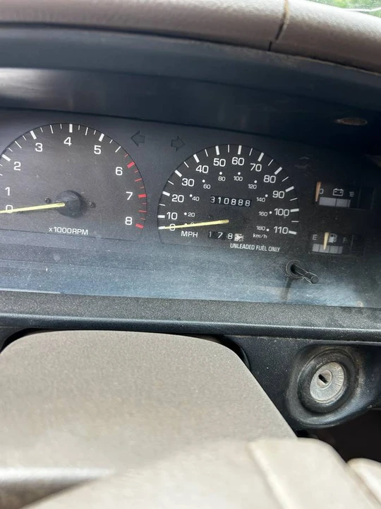 1994 Toyota 4Runner 2nd Gen - Image 4 of 8