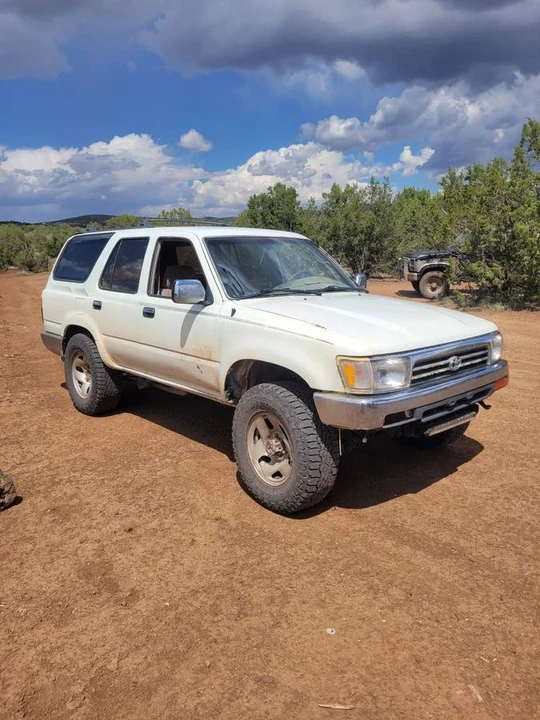 1994 Toyota 4Runner 2nd Gen - Image 8 of 13