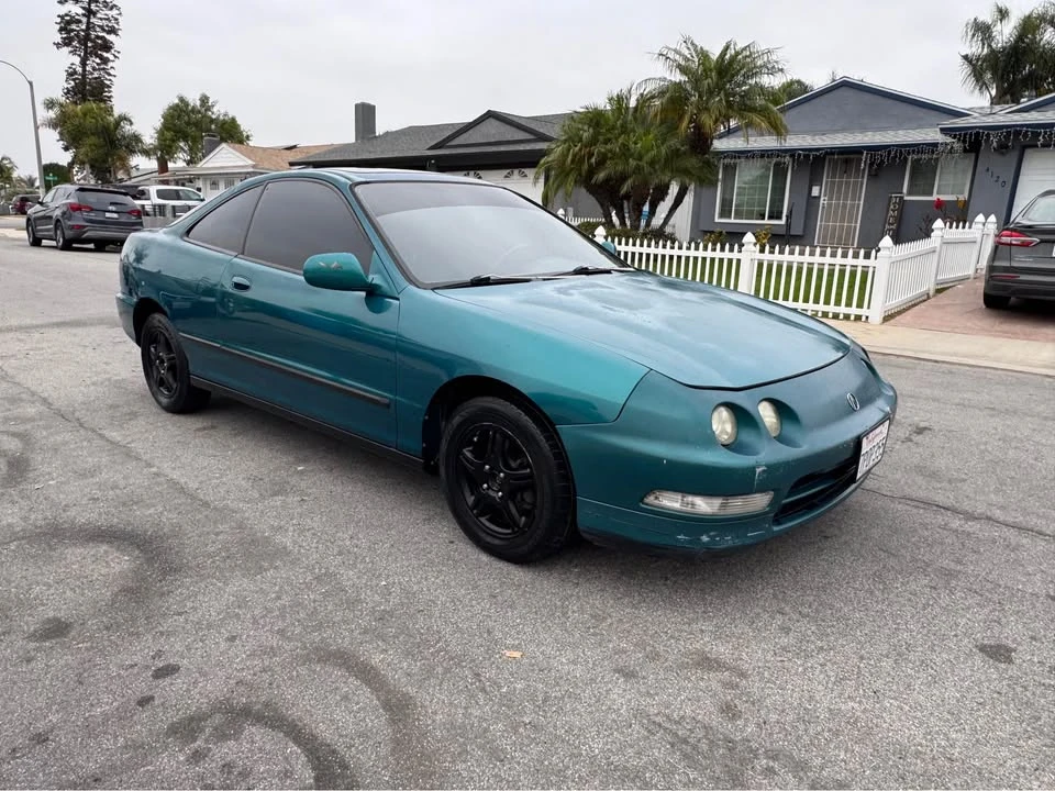 Acura Integra 3rd Gen - Image 6 of 10