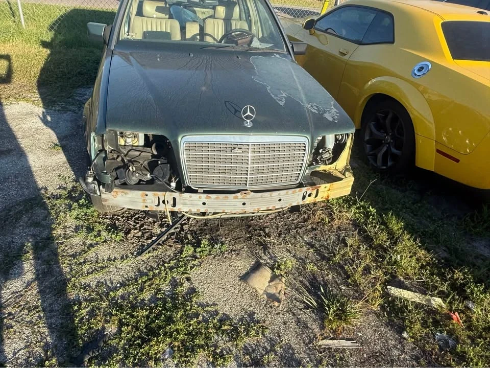 1994 Mercedes-Benz W124 E-Class - Image 2 of 6