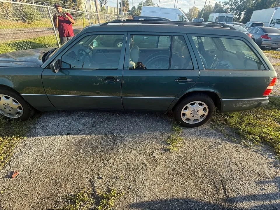 1994 Mercedes-Benz W124 E-Class - Image 6 of 6