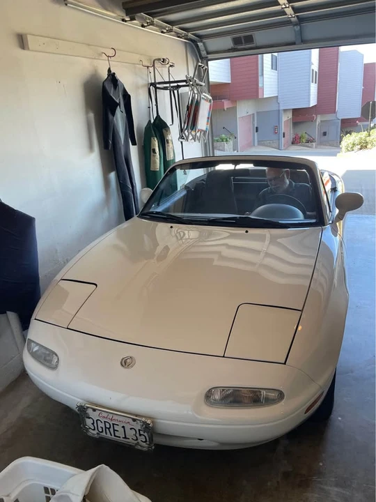 1994 Mazda NA MX-5 Miata - Image 2 of 4
