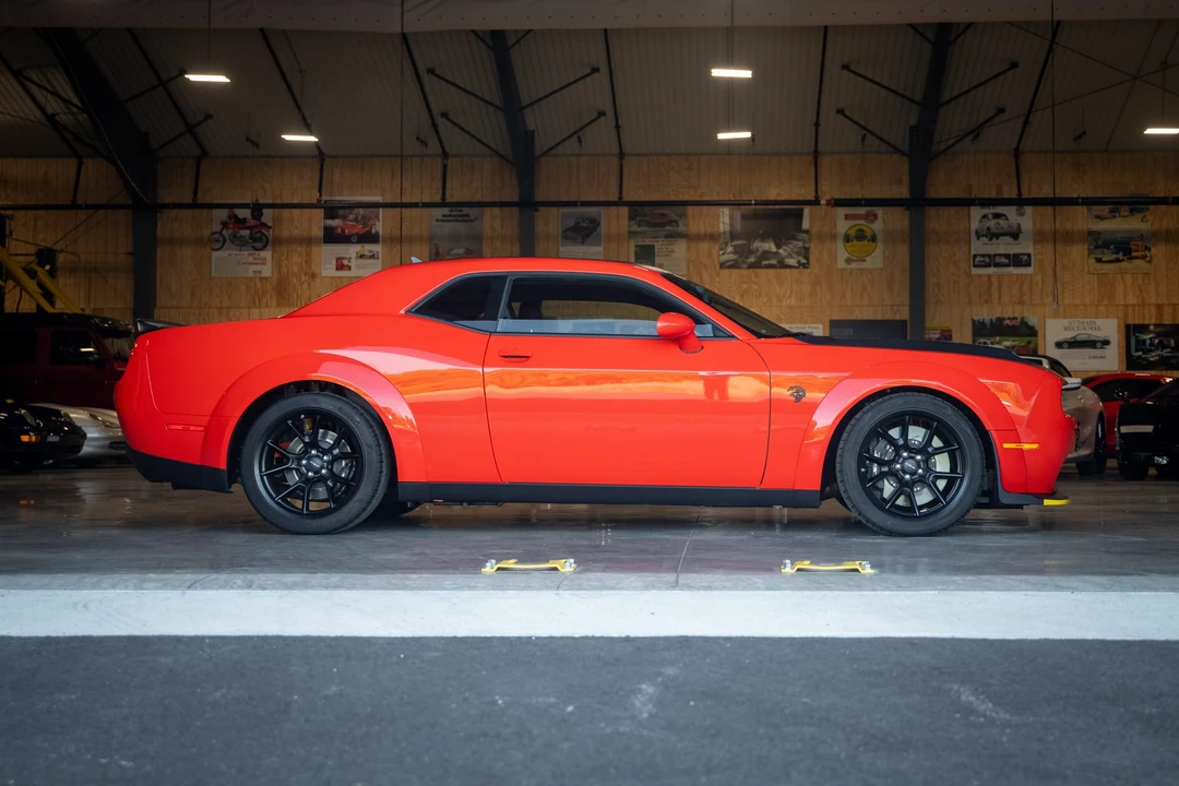 2023 Dodge Challenger SRT Hellcat 3rd Gen - Image 30 of 31