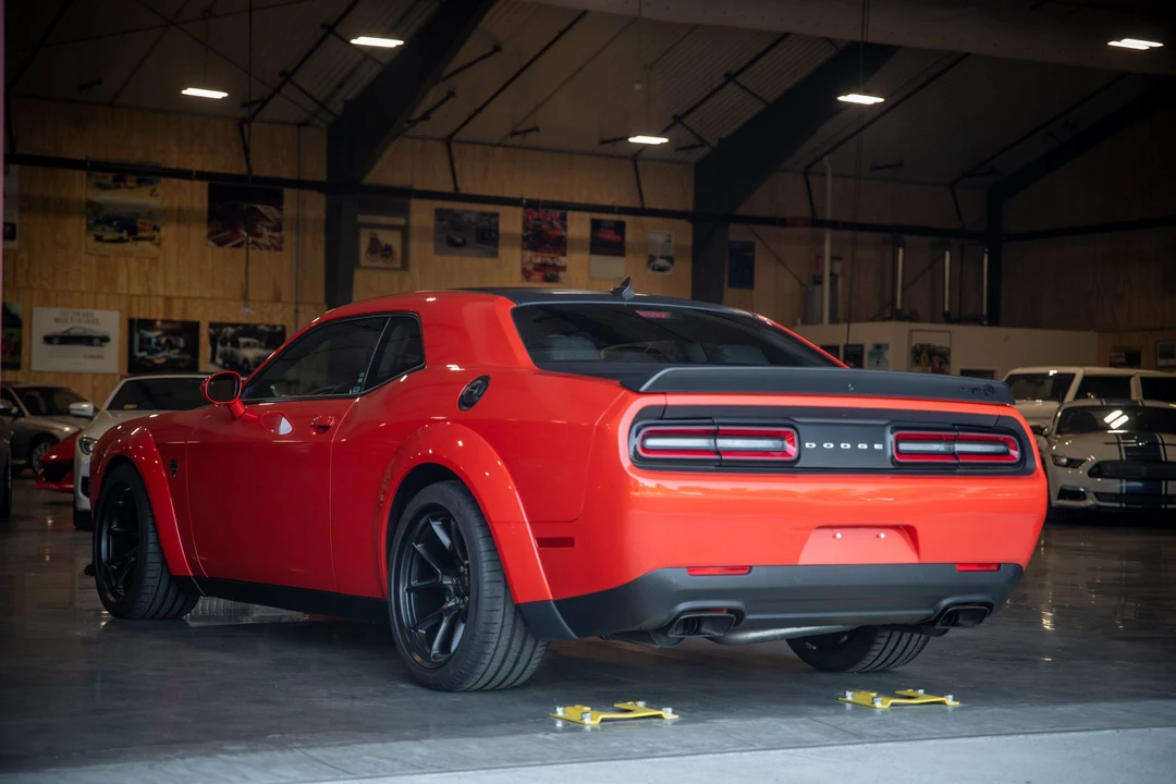 2023 Dodge Challenger SRT Hellcat 3rd Gen - Image 17 of 31