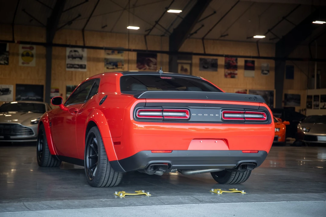 2023 Dodge Challenger SRT Hellcat 3rd Gen - Image 18 of 31