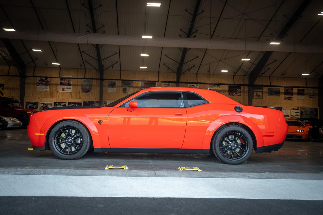 2023 Dodge Challenger SRT Hellcat 3rd Gen - Image 11 of 31