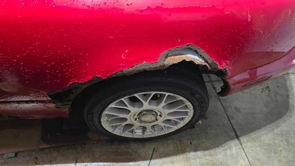 1994 Mazda NA MX-5 Miata - Image 5 of 9