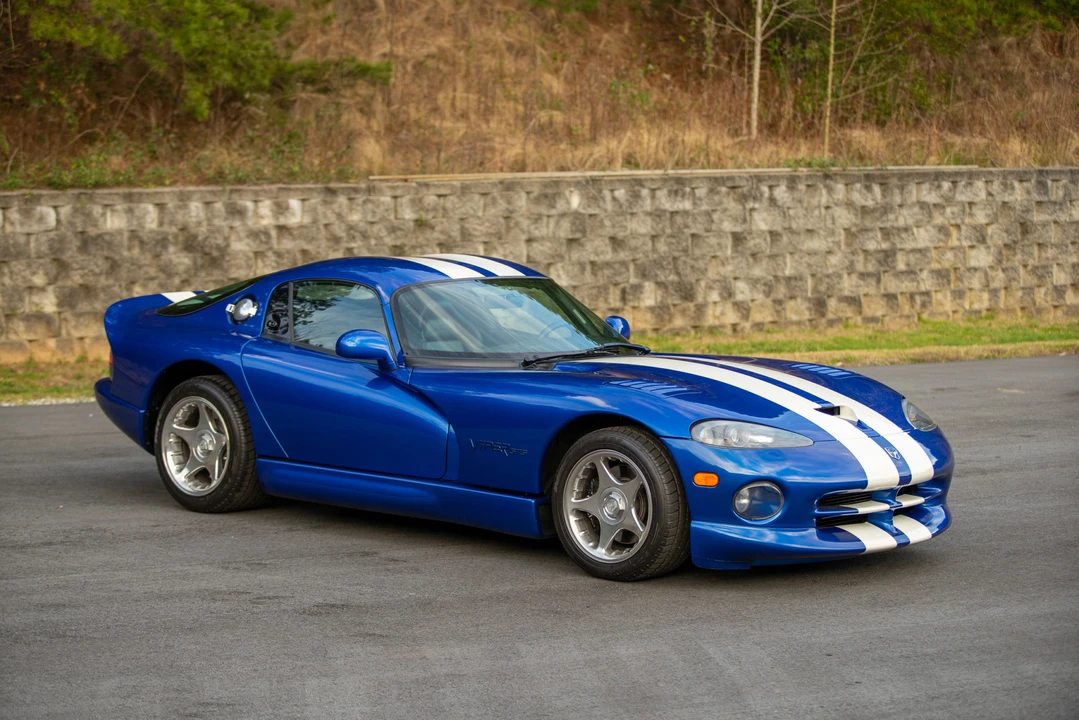 1996 Dodge Viper GTS 2nd Gen - Image 16 of 31