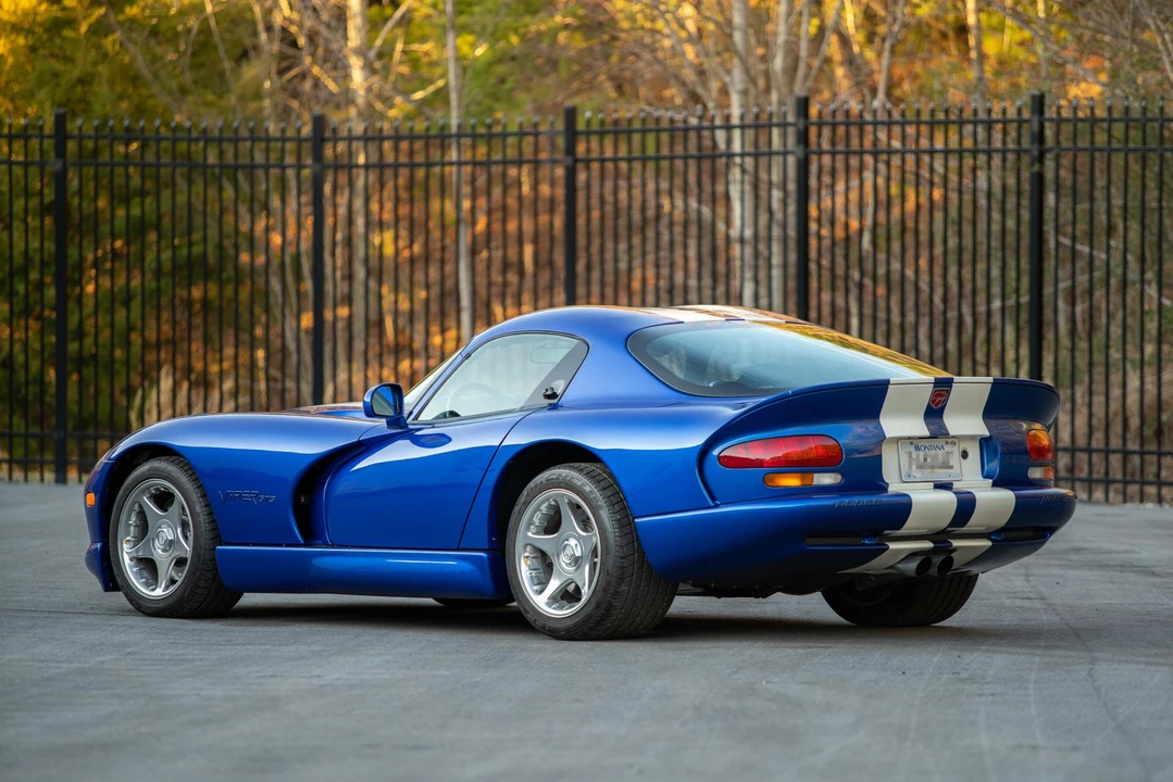 1996 Dodge Viper GTS 2nd Gen - Image 9 of 31
