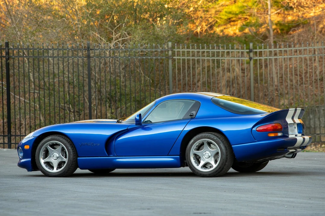 1996 Dodge Viper GTS 2nd Gen - Image 8 of 31