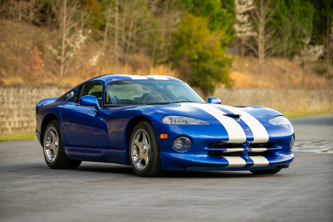 1996 Dodge Viper GTS 2nd Gen - Image 17 of 31