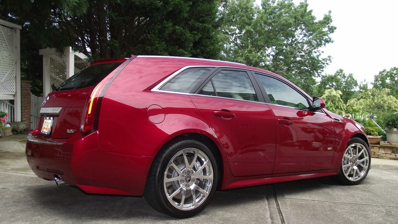 2011 Cadillac CTS-V 2nd Gen - Image 3 of 31