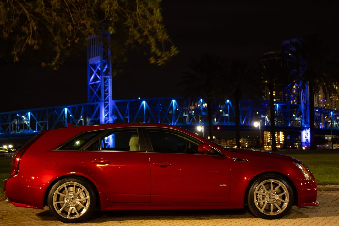 2011 Cadillac CTS-V 2nd Gen - Image 13 of 31