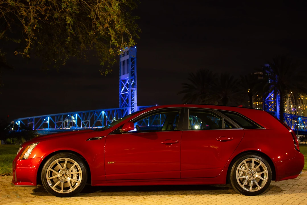2011 Cadillac CTS-V 2nd Gen - Image 10 of 31