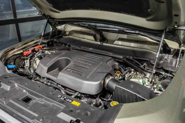 2021 Land Rover Defender 90 - Image 6 of 8