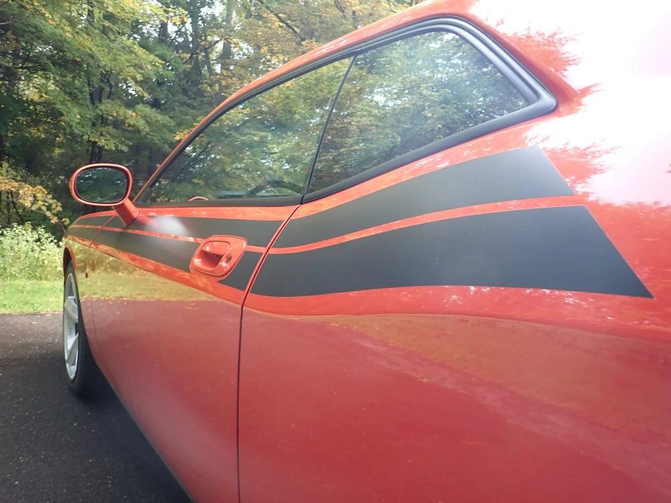 2008 Dodge Challenger SRT8 & 392 3rd Gen - Image 18 of 31