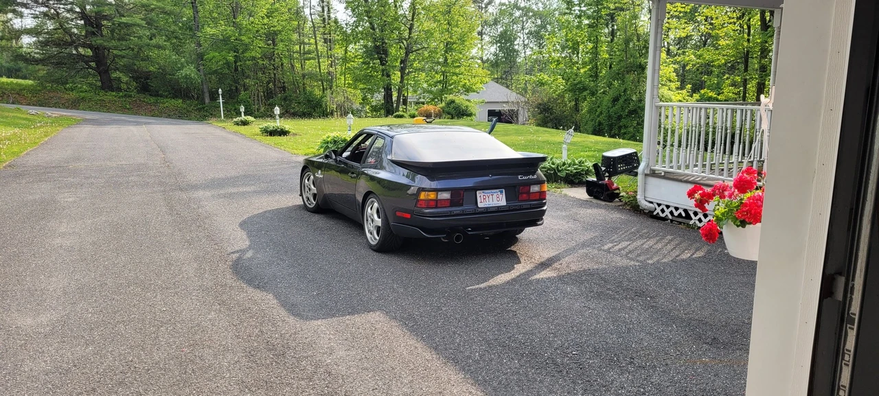 1986 Porsche 944 Turbo - Image 2 of 13
