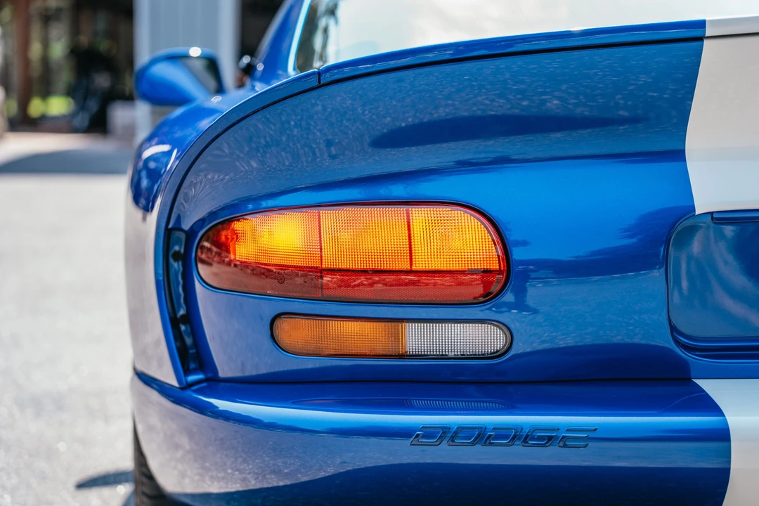 1997 Dodge Viper GTS 2nd Gen - Image 22 of 31