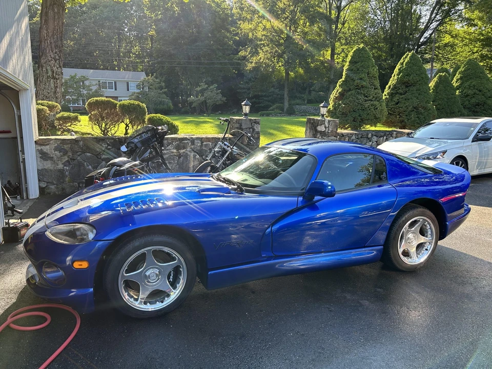 1997 Dodge Viper GTS 2nd Gen - Image 10 of 31