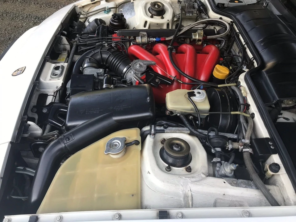 1986 Porsche 944 - Image 12 of 17