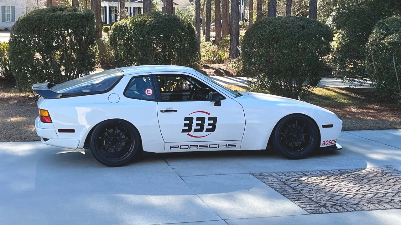 1989 Porsche 944 S2 - Image 14 of 16