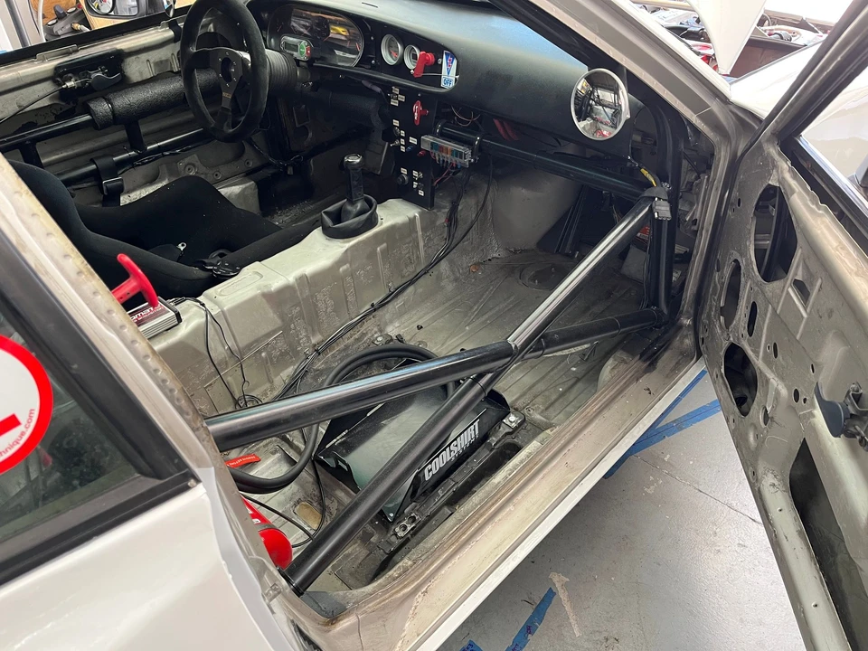 1989 Porsche 944 S2 - Image 6 of 16