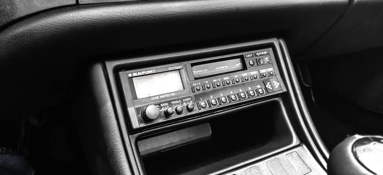 1991 Porsche 944 S2 - Image 7 of 14