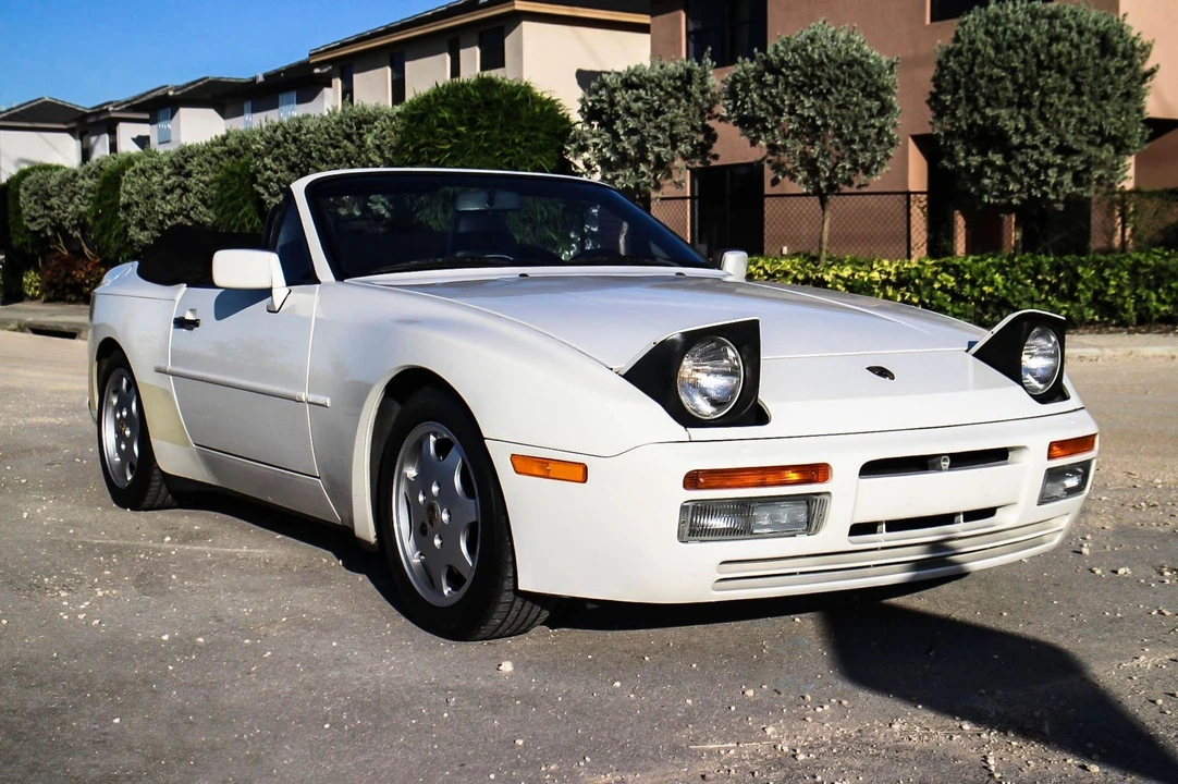 1991 Porsche 944 S2 - Image 4 of 14