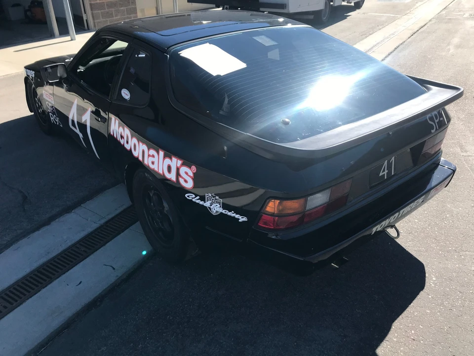1987 Porsche 944 - Image 2 of 5