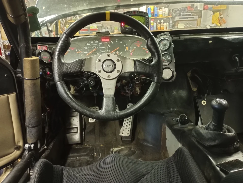 1988 Porsche 944 Turbo - Image 6 of 9
