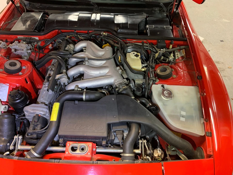 1988 Porsche 944 Turbo - Image 9 of 12