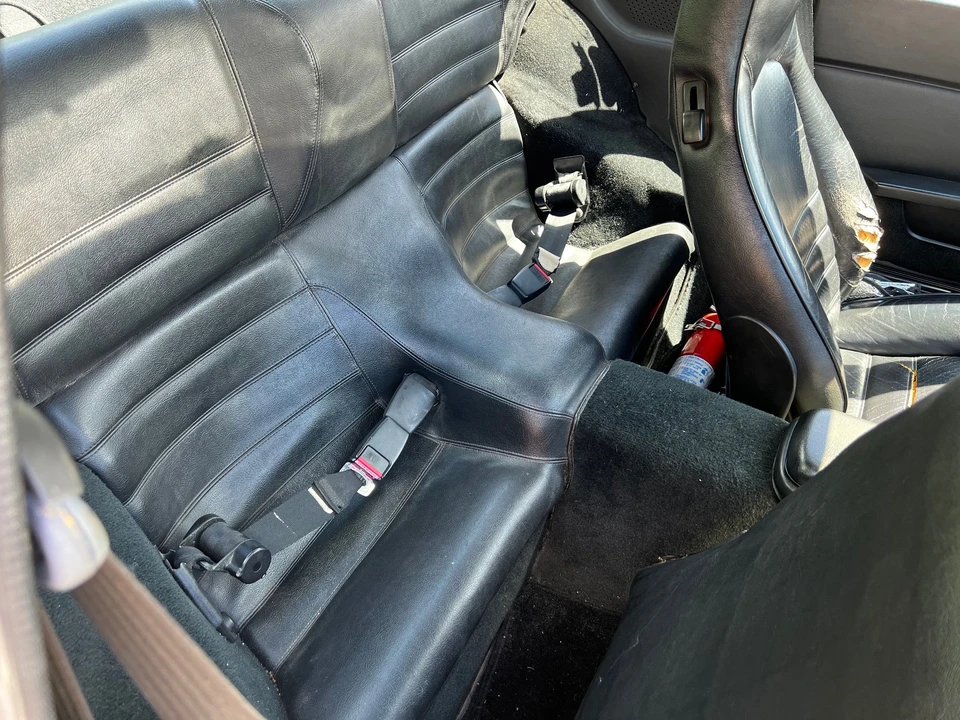 1986 Porsche 944 - Image 10 of 13