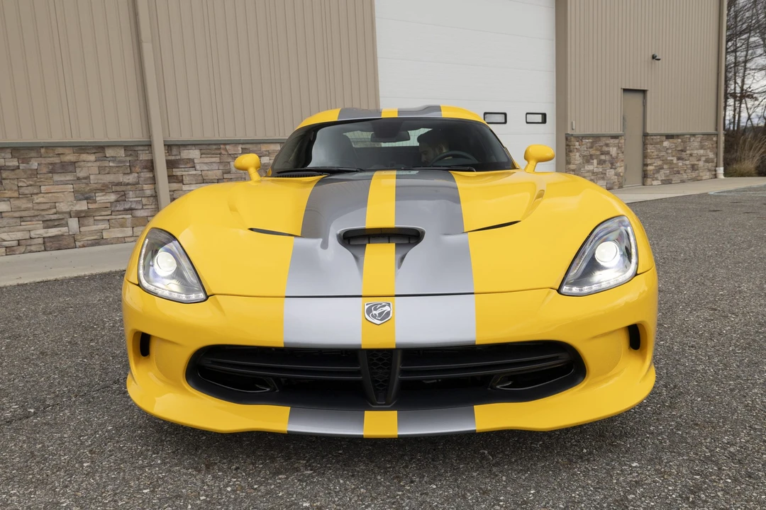 2013 Dodge Viper 5th Gen - Image 9 of 31