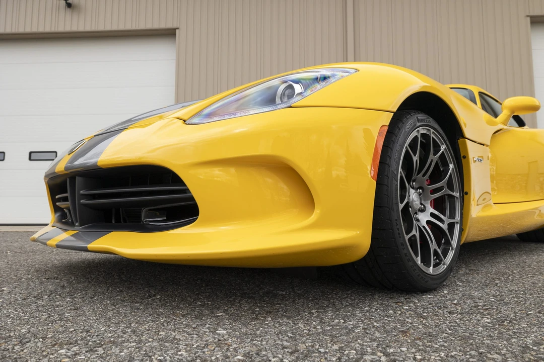 2013 Dodge Viper 5th Gen - Image 11 of 31