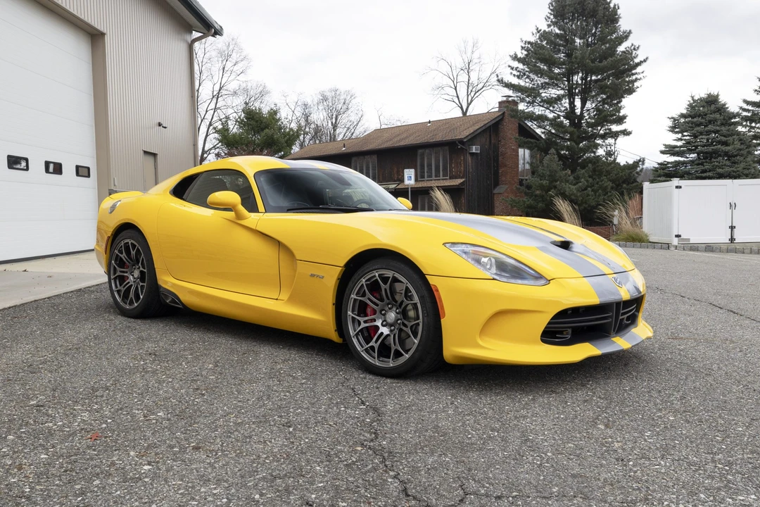 2013 Dodge Viper 5th Gen - Image 3 of 31