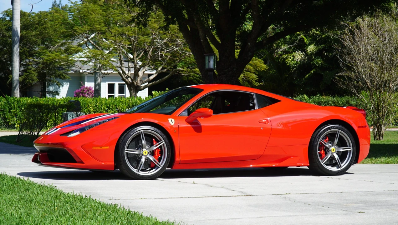 2015 Ferrari 458 Speciale - Image 2 of 31
