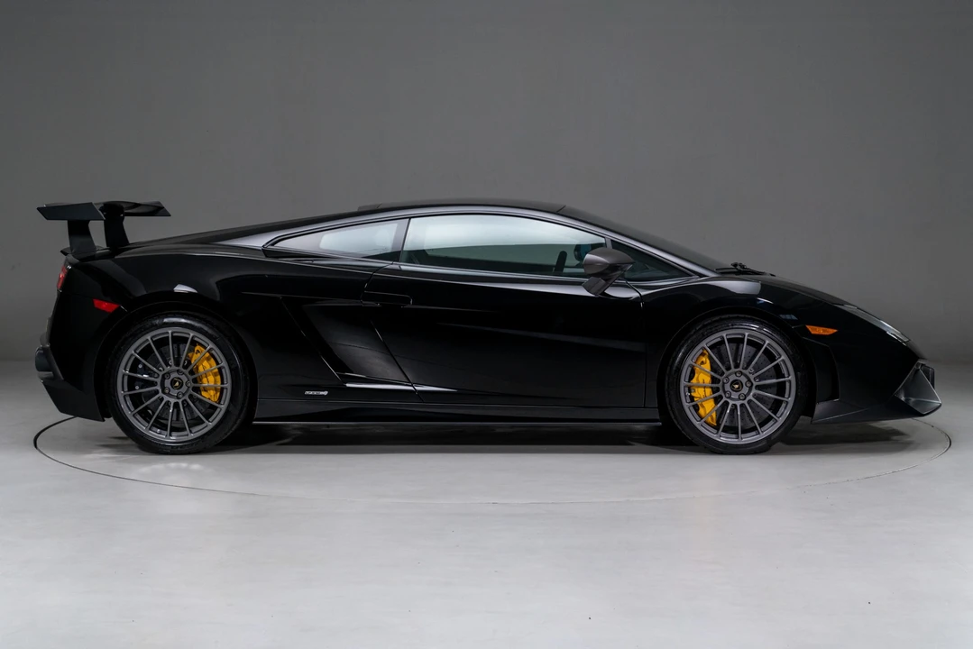 2012 Lamborghini Gallardo LP570-4 Super Trofeo Stradale - Image 18 of 31