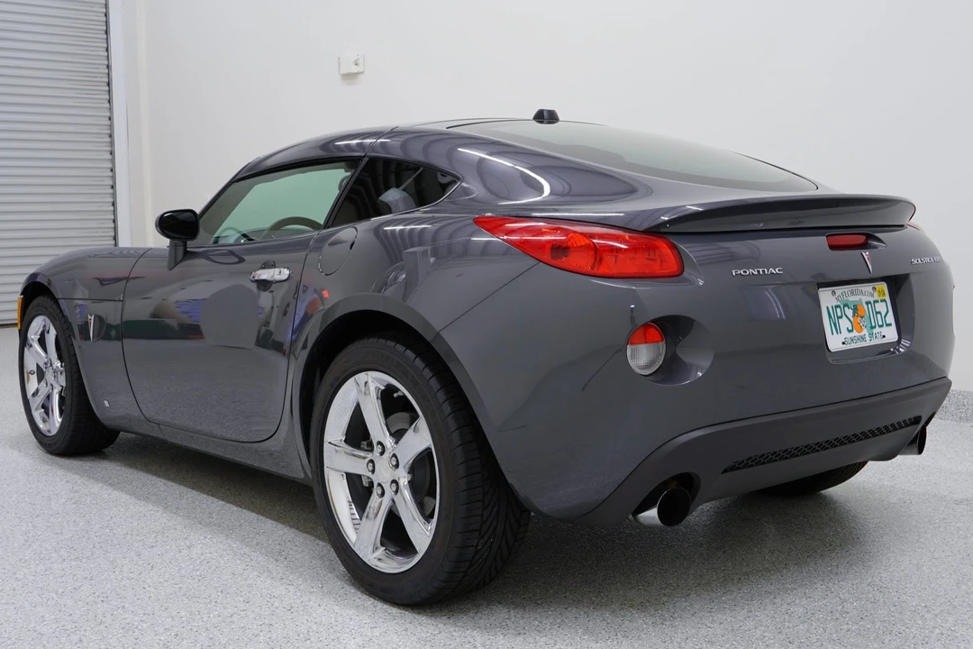 2009 Pontiac Solstice GXP - Image 3 of 31