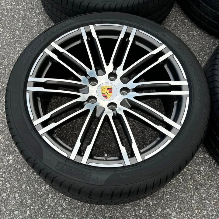 2004 Porsche 955/957 Cayenne GTS - Image 2 of 10