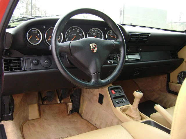 Porsche 993 Carrera - Image 4 of 7