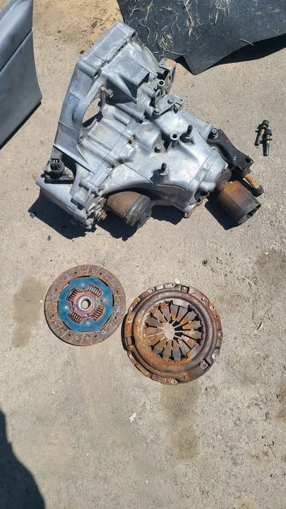 1995 Acura Integra 3rd Gen - Image 2 of 10