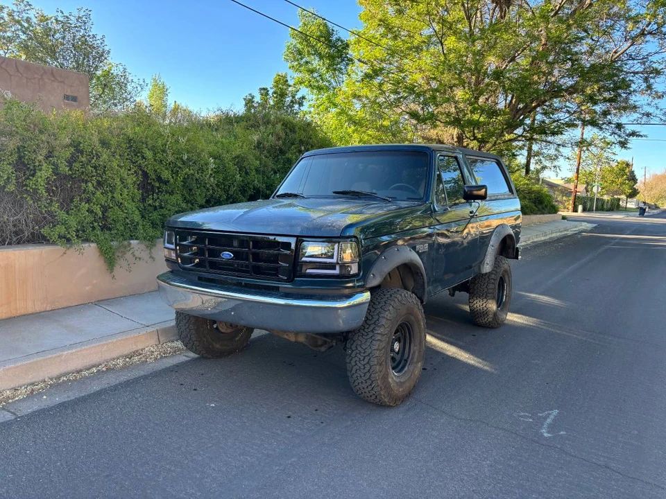 1995 Ford Bronco 5th Gen - Image 2 of 8