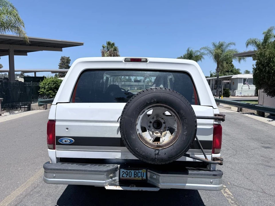 1995 Ford Bronco 5th Gen - Image 4 of 8