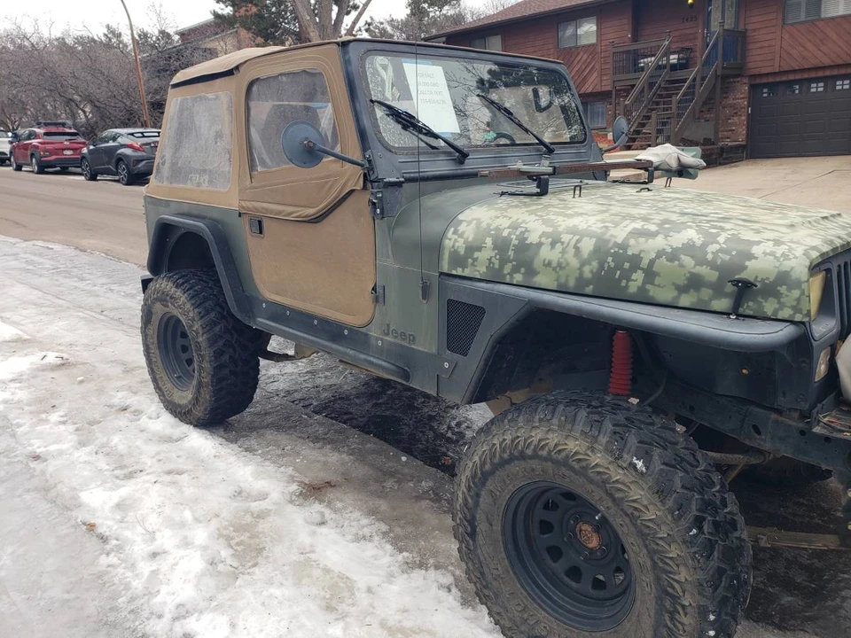 1995 Jeep YJ Wrangler - Image 5 of 5