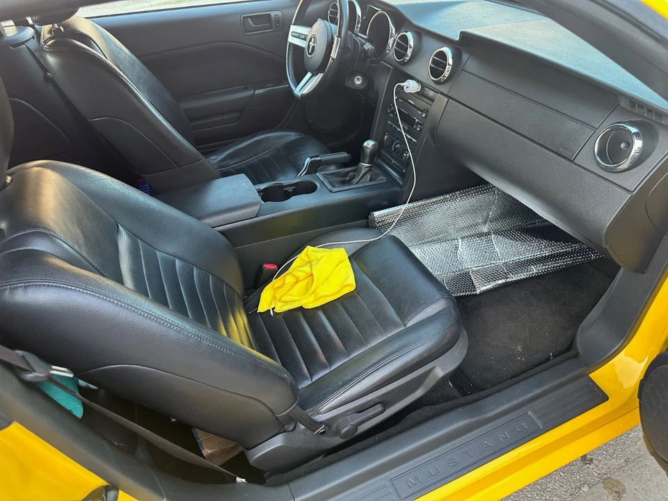 2005 Ford S197 Mustang - Image 14 of 21