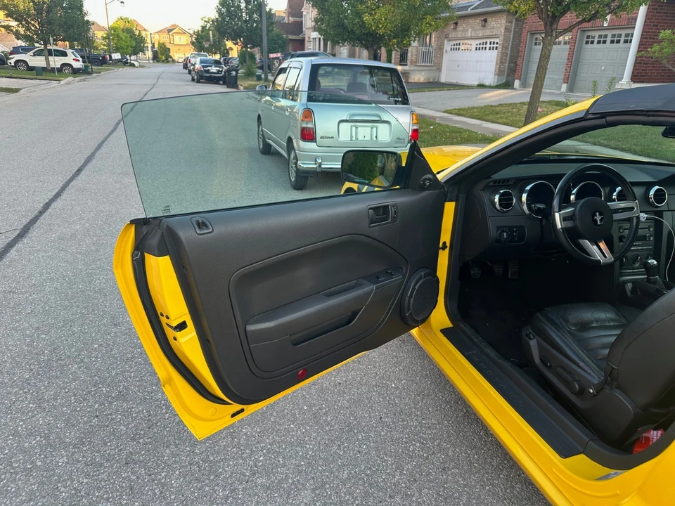 2005 Ford S197 Mustang - Image 11 of 21