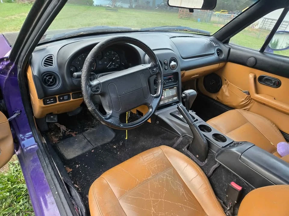 1995 Mazda NA MX-5 Miata - Image 7 of 9