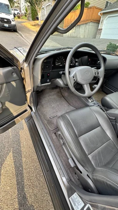 1995 Toyota 4Runner 2nd Gen - Image 9 of 13